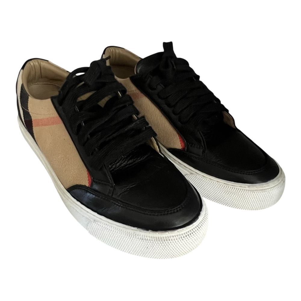 Burberry Women’s Salmond Check Sneaker Size 36
